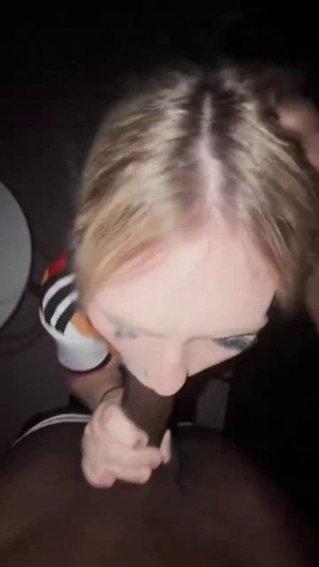 wifey blowjob at free ones