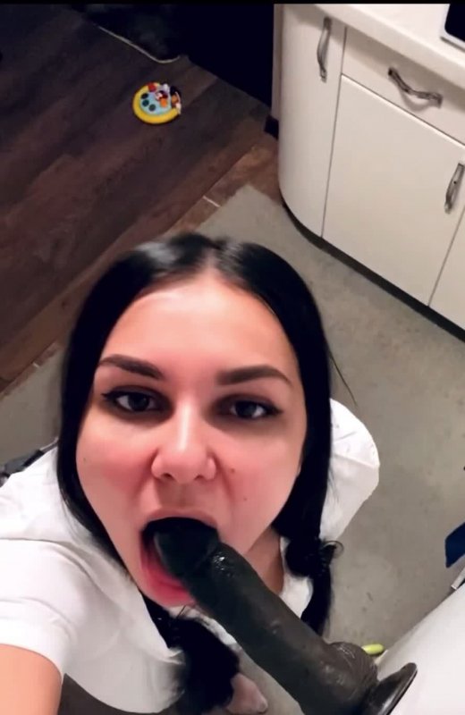 Latina Hot C — teen twink gives blowjob (11:05) free blowjob porn